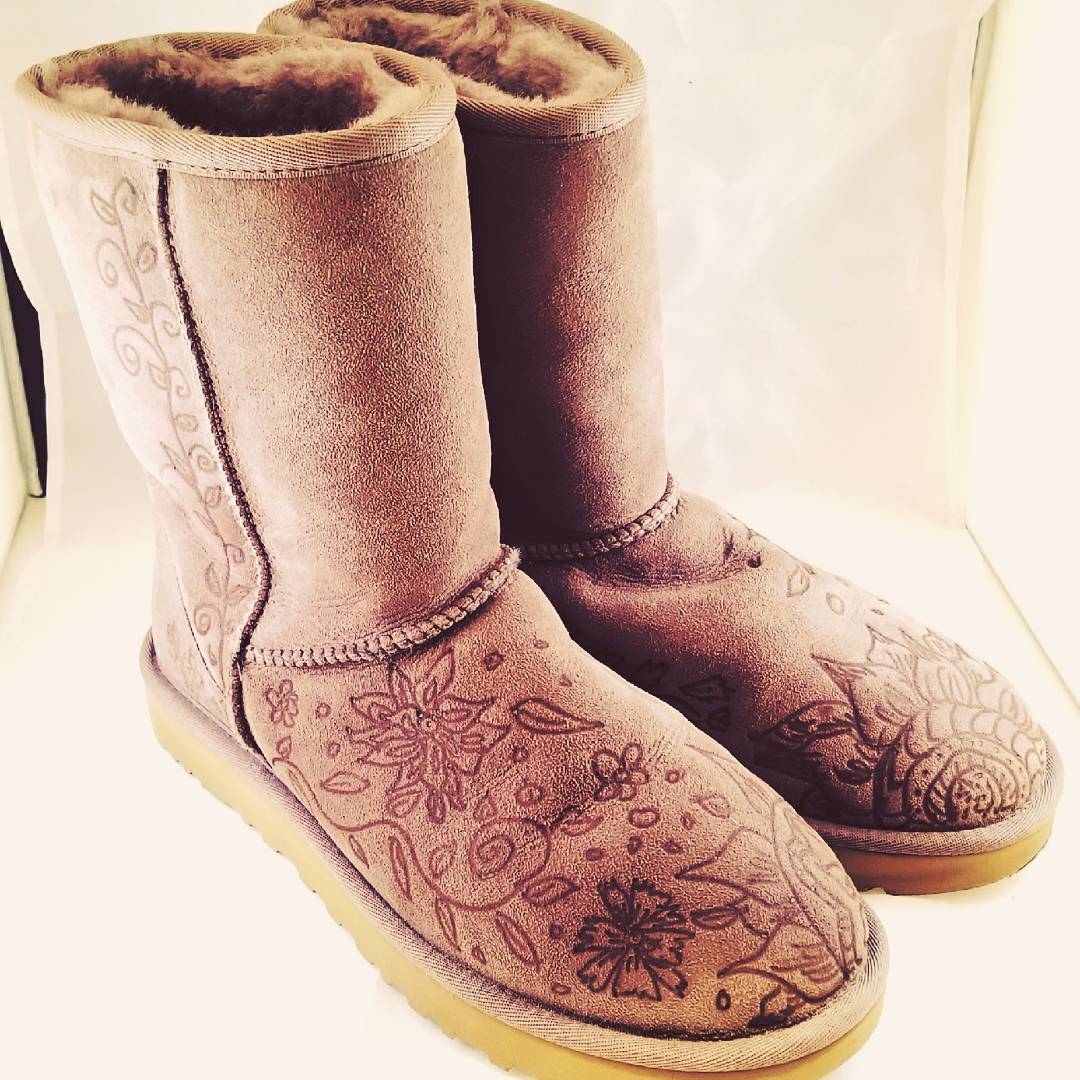 ugg boots with designs on them